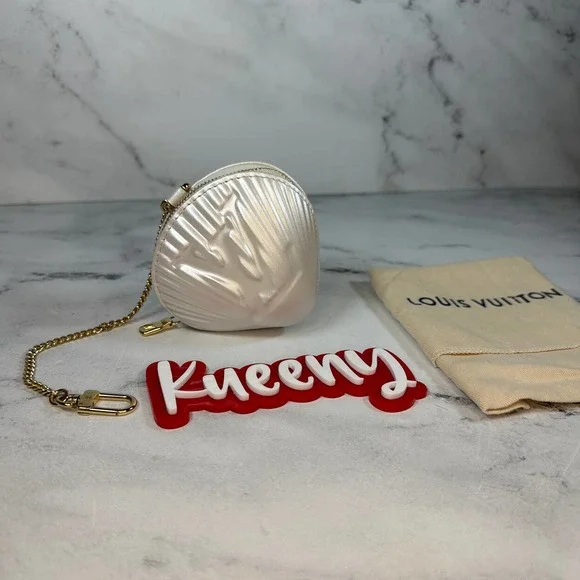 Louis Vuitton Shell Coin Purse Bag By The Pool Iridescent White/Gold LV Clutch - Picture 12 of 13